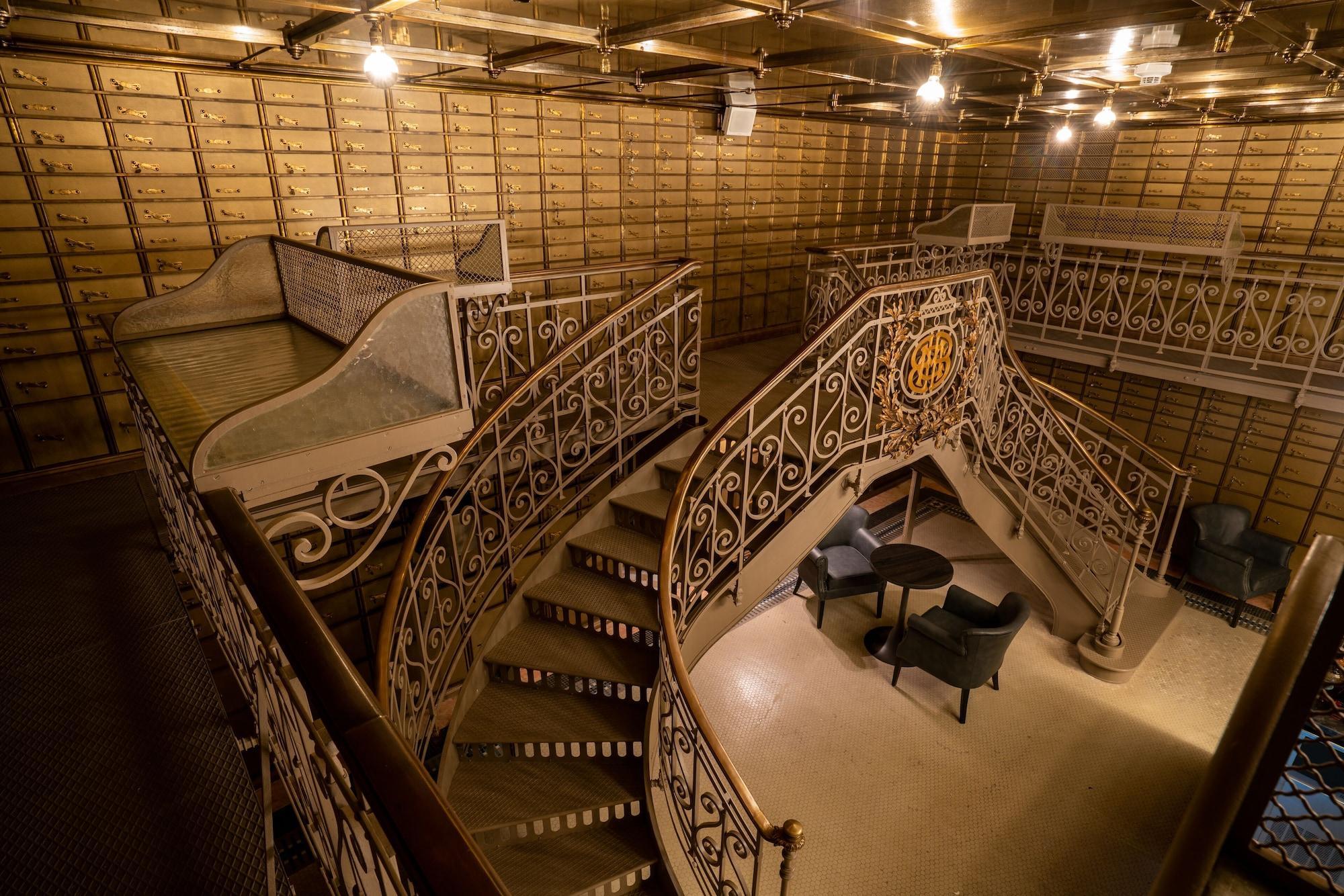 The Marmorosch Bucharest, Autograph Collection Hotel Exterior foto The staircase of the vault