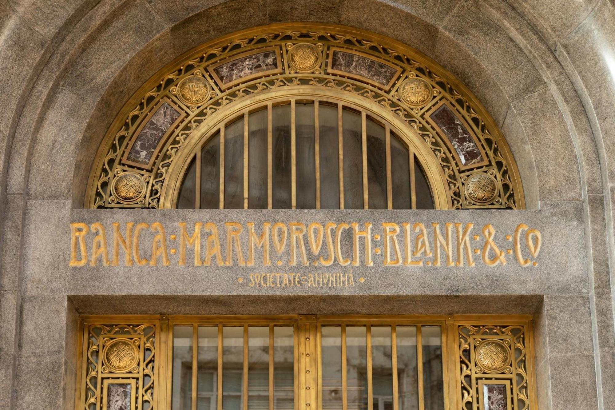 The Marmorosch Bucharest, Autograph Collection Hotel Exterior foto The main entrance of the bank
