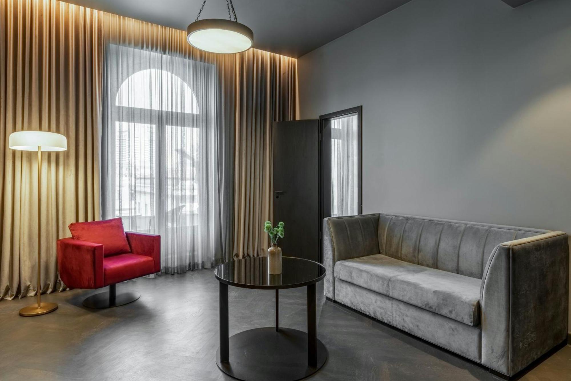 The Marmorosch Bucharest, Autograph Collection Hotel Exterior foto A suite at the hotel
