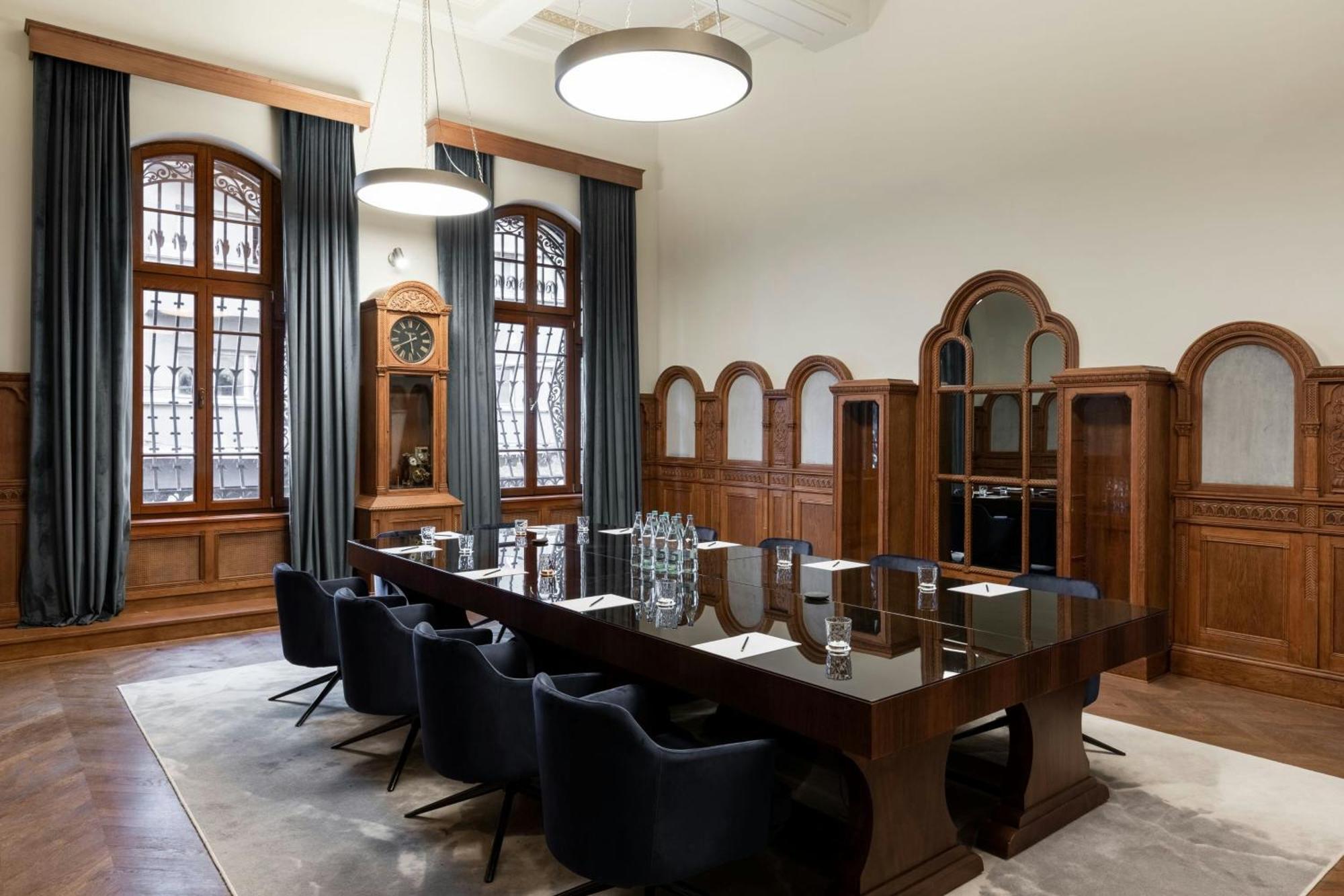 The Marmorosch Bucharest, Autograph Collection Hotel Exterior foto The boardroom of the Swiss National Bank